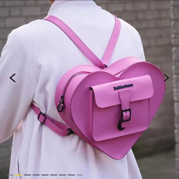 Dr. Martens💕 NEW WITH TAGS/  Pink LEATHER convertible Shoulder Bag/ backpack - Picture 6 of 15